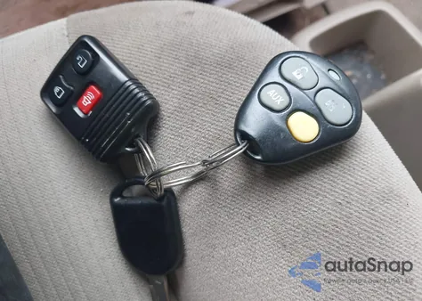 2004 Ford Freestar Ses из США, поврежденный, VIN 2FMZA57684BA11355